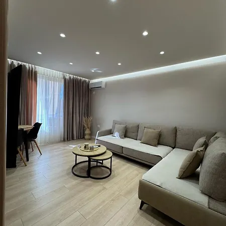 Apartmán Ajza Tirana